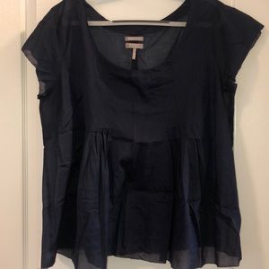 Navy pintucked top 2X